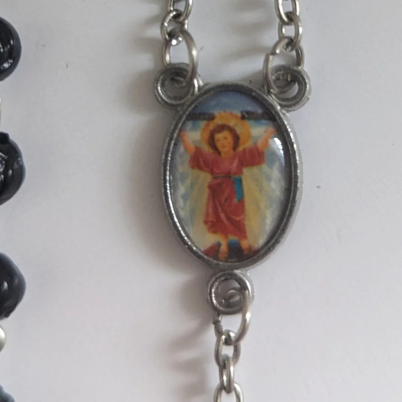 2pc Black Beaded  Rosary Necklace & Black Onyx Style Gemstone Ring - Picture 6 of 7